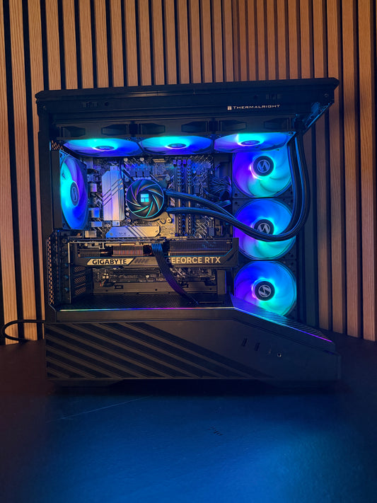Intel i9-12900k + GeForce RTX 5070